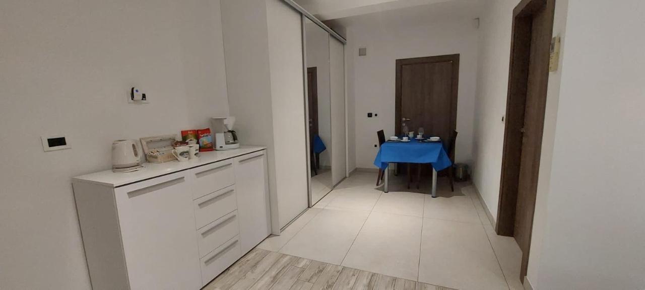Room Lina ลอฟราน ภายนอก รูปภาพ